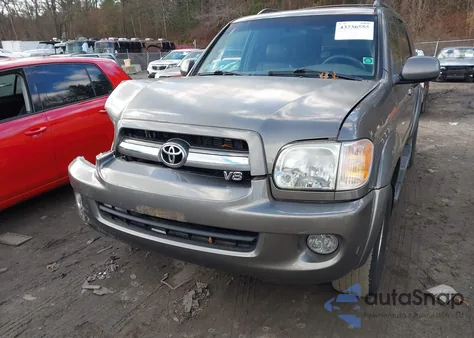 2005 Toyota Sequoia Sr5 V8 z USA, uszkodzony, nr VIN 5TDBT44A05S242379